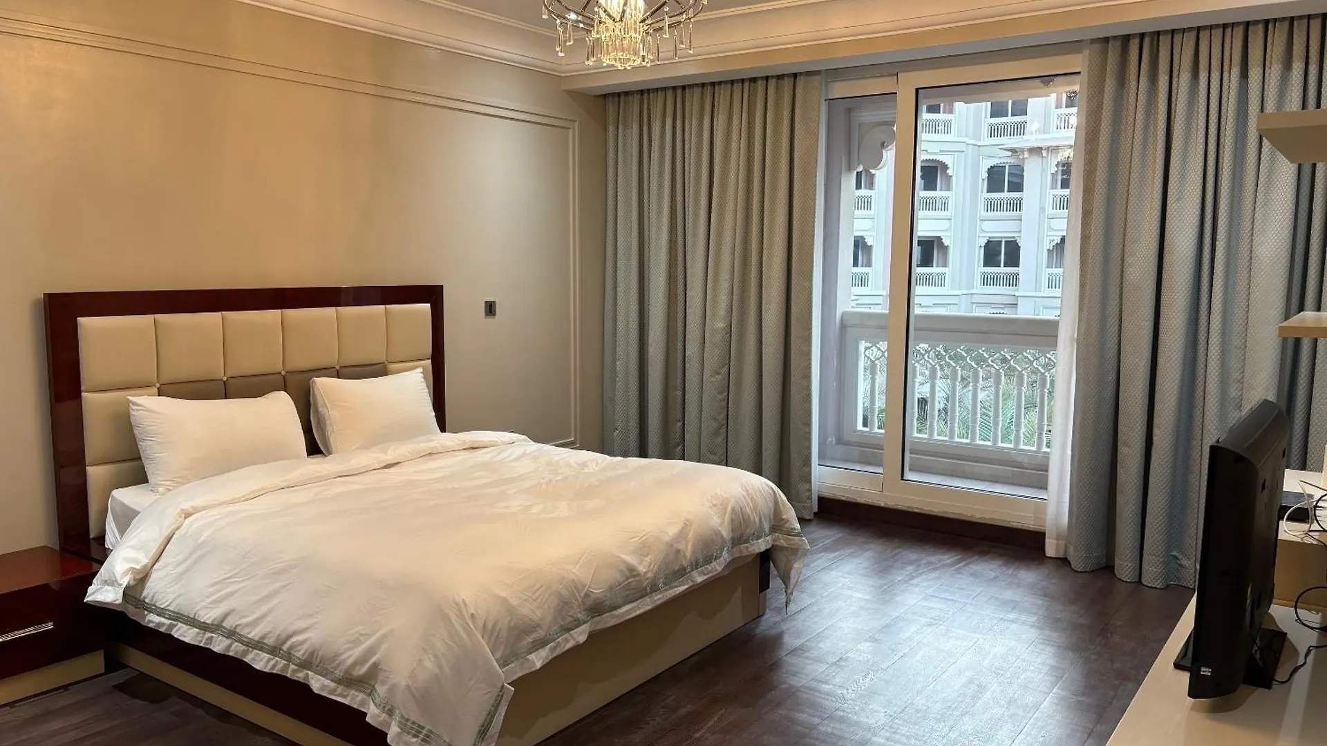 Apartment Grandeur Residence Dubai